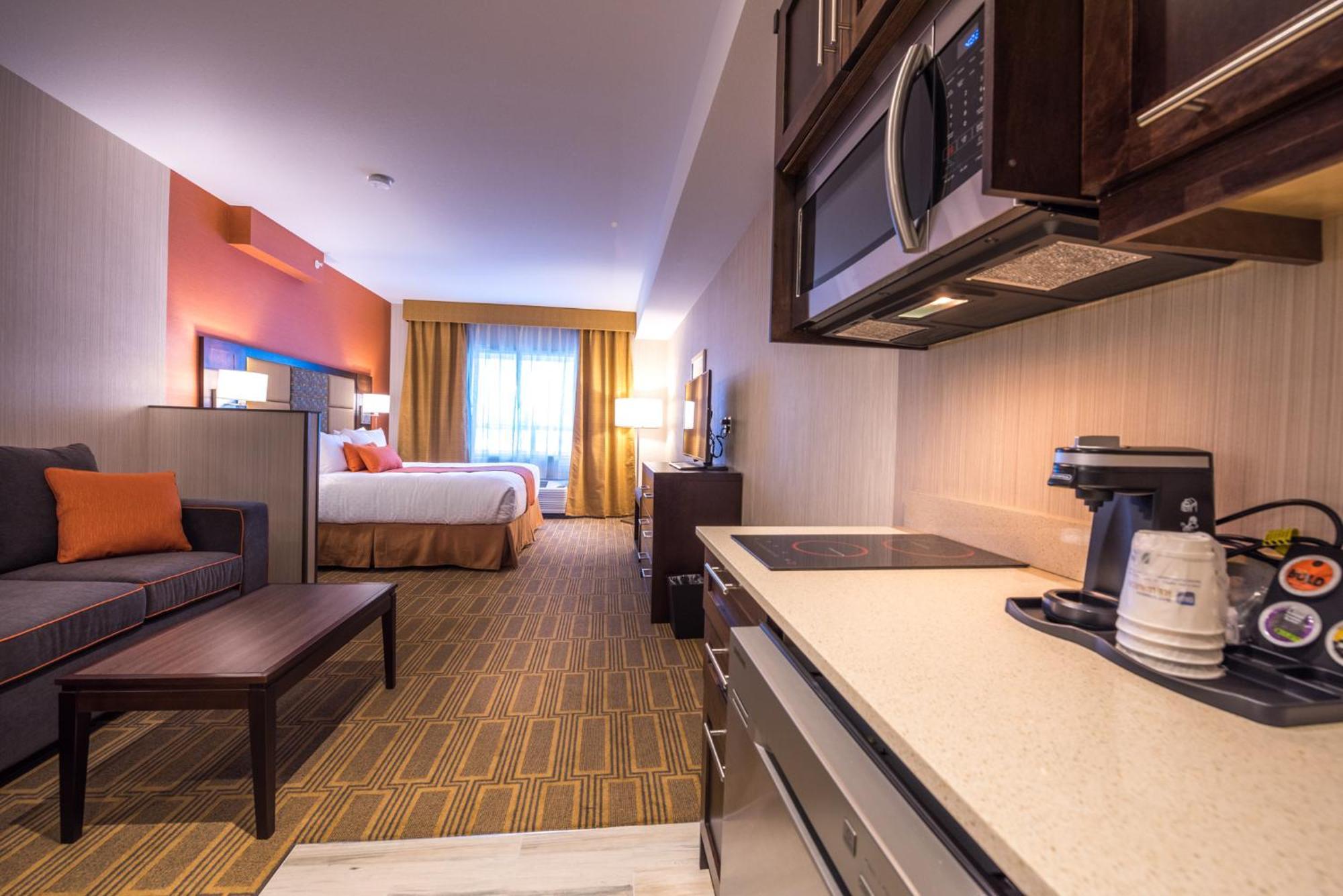 Best Western Plus Chateau Fort St. John Phòng bức ảnh
