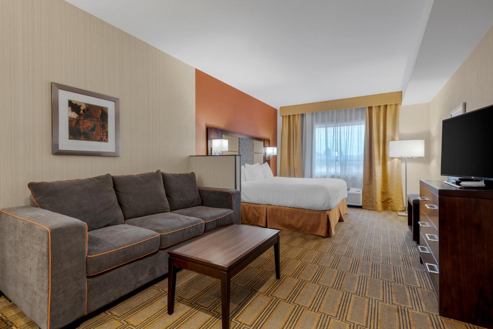 Best Western Plus Chateau Fort St. John Ngoại thất bức ảnh