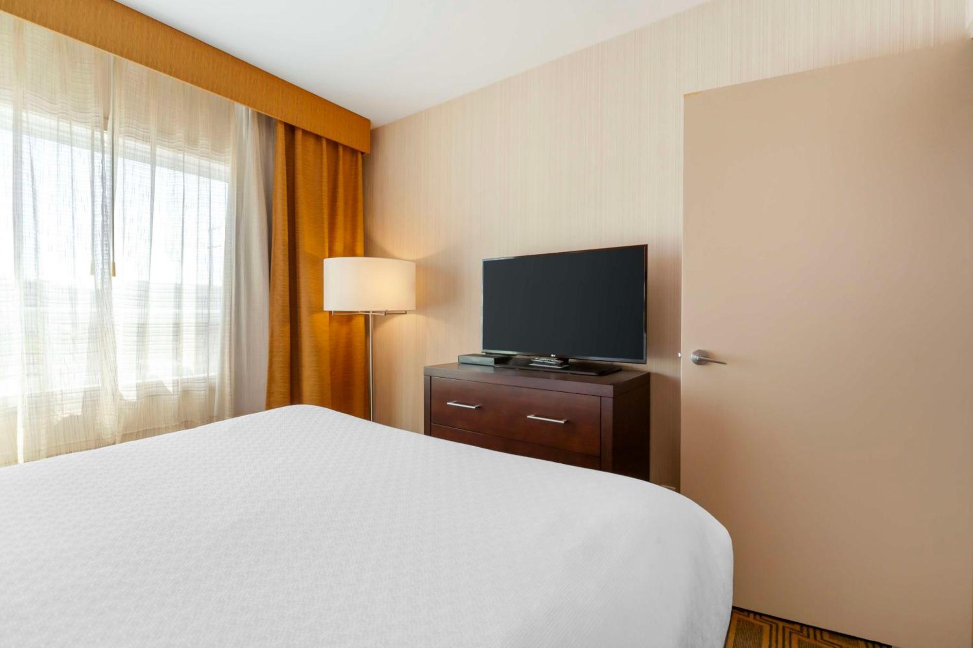 Best Western Plus Chateau Fort St. John Ngoại thất bức ảnh
