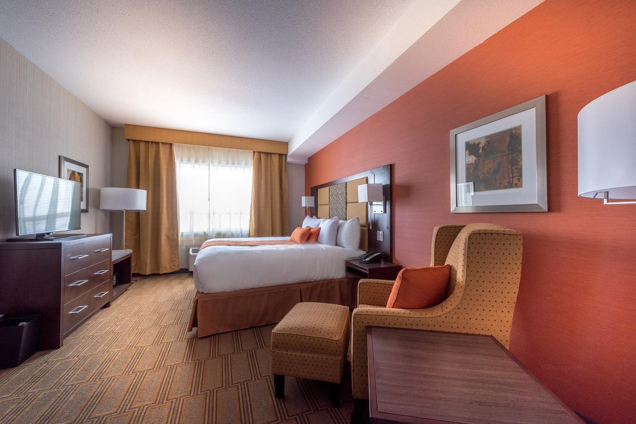 Best Western Plus Chateau Fort St. John Ngoại thất bức ảnh